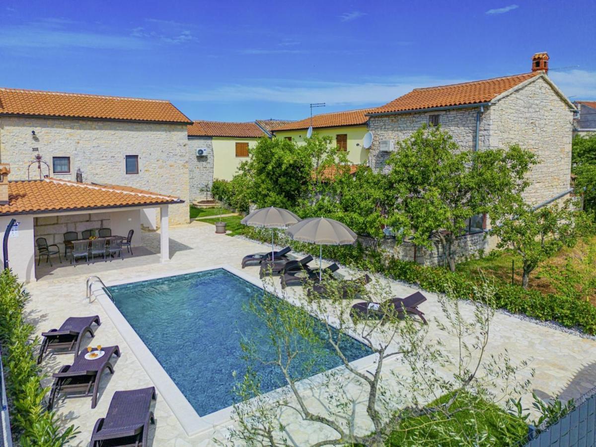 Villa Olea In Barat - Haus Fuer 6-8 Personen Kanfanar Exterior foto